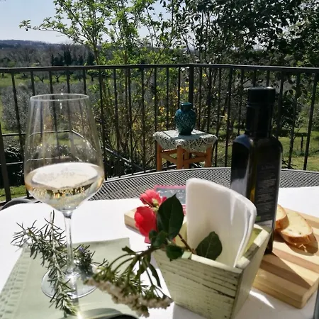 Podere La Branda فيترالّا