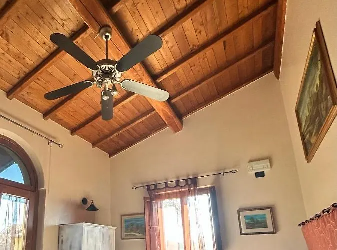 Podere La Branda 팜스테이 베트랄라